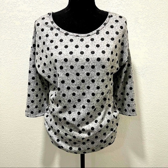 Edista Los Angeles NWOT Grey Black Polka Dot Knit Top - Picture 1 of 12
